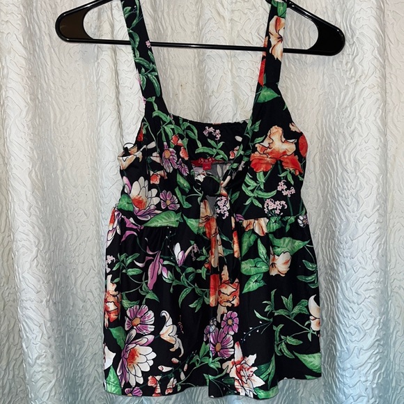 Guess Babydoll Tank - Picture 1 of 3